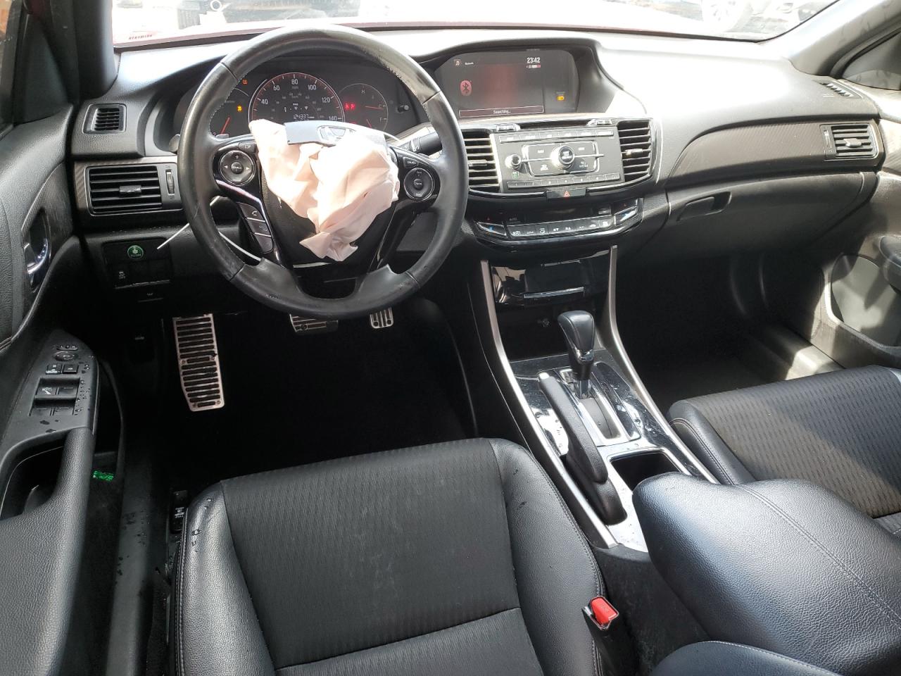 2016 Honda Accord - Image 8