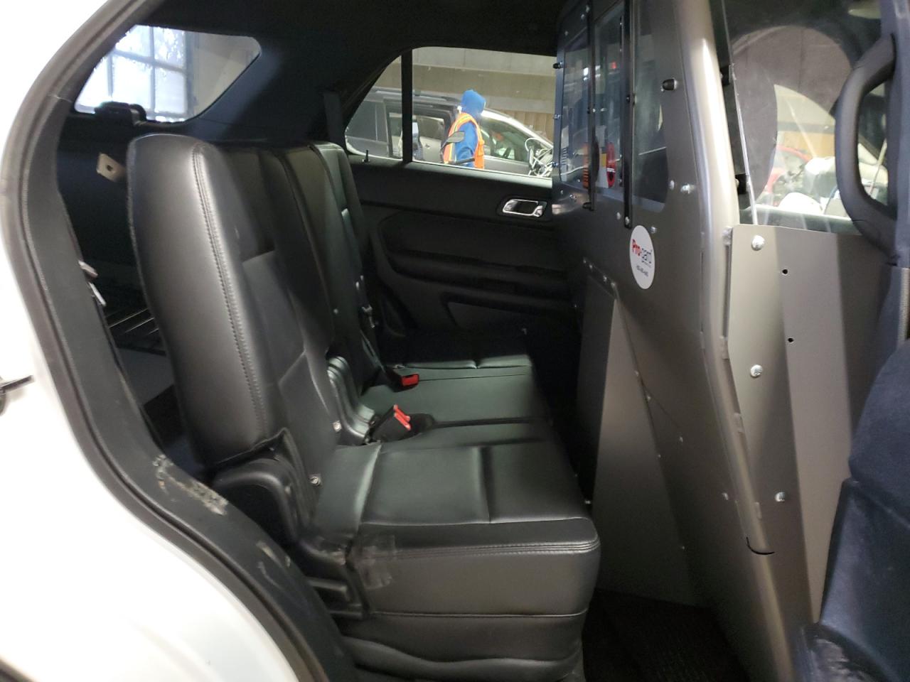 2018 Ford Explorer - Image 11