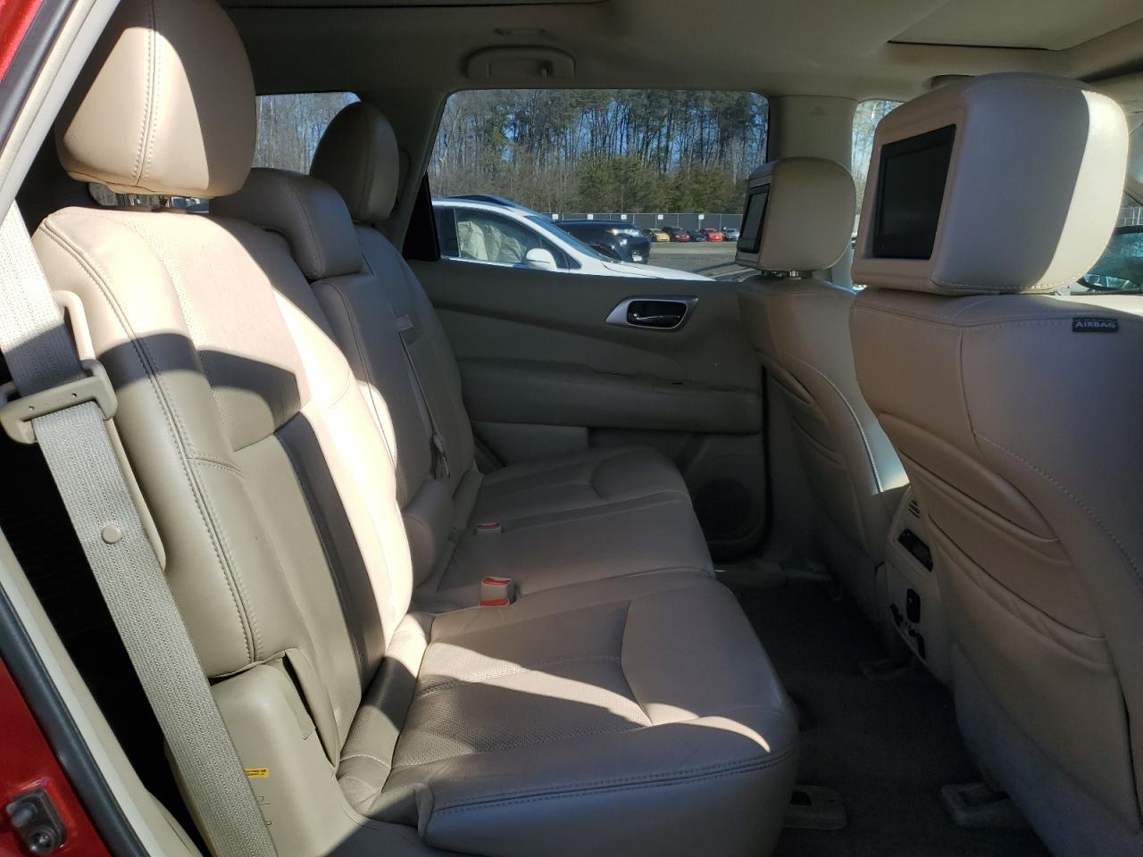 2013 Nissan Pathfinder - Image 11