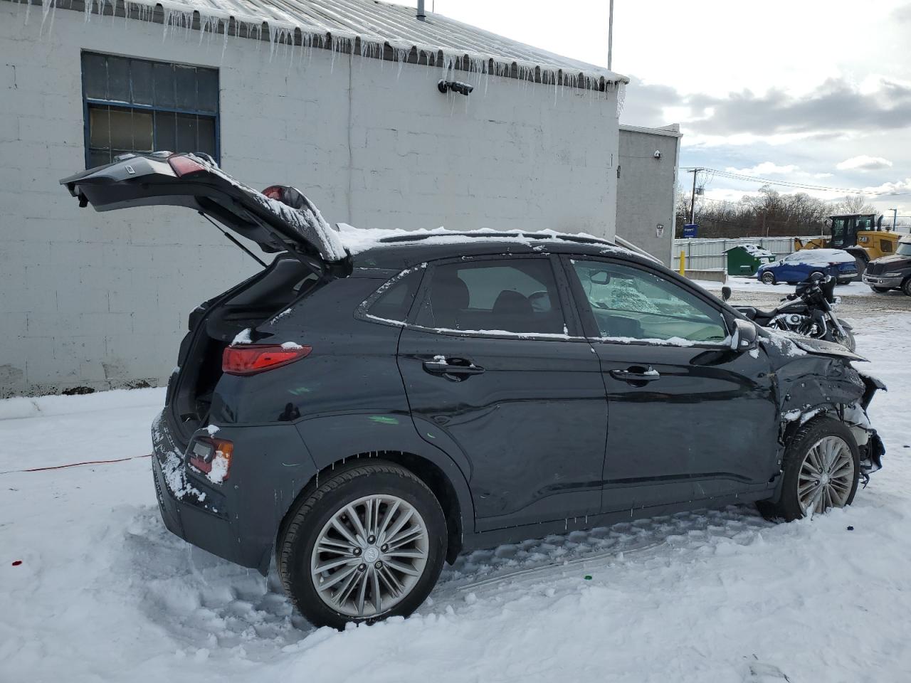 2021 Hyundai Kona - Image 3