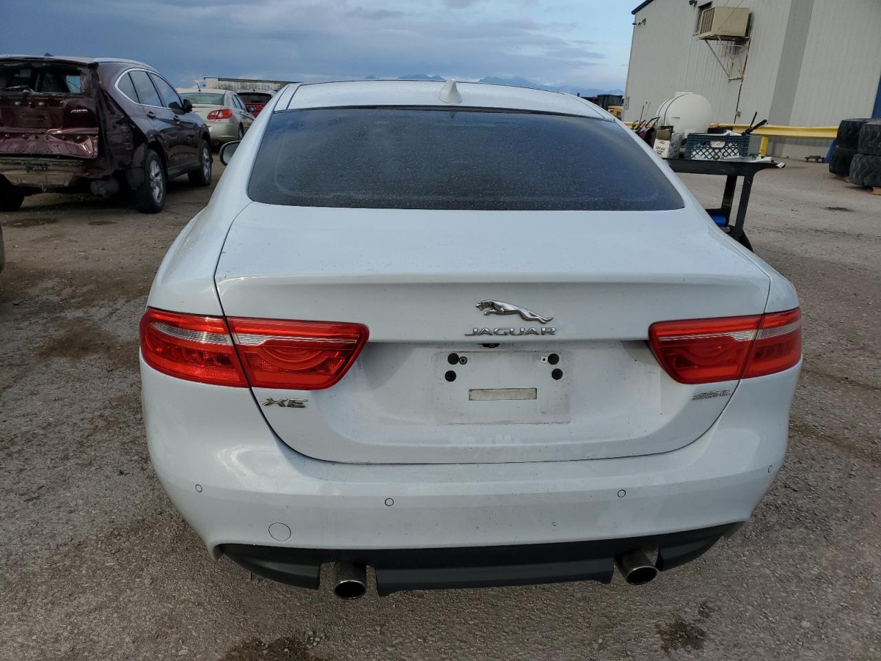 2017 Jaguar XE - Image 6