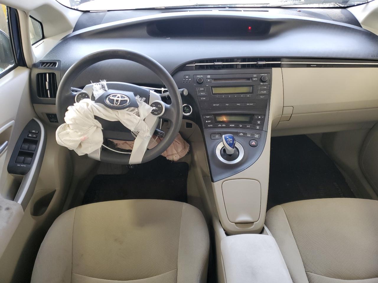 2011 Toyota Prius - Image 8