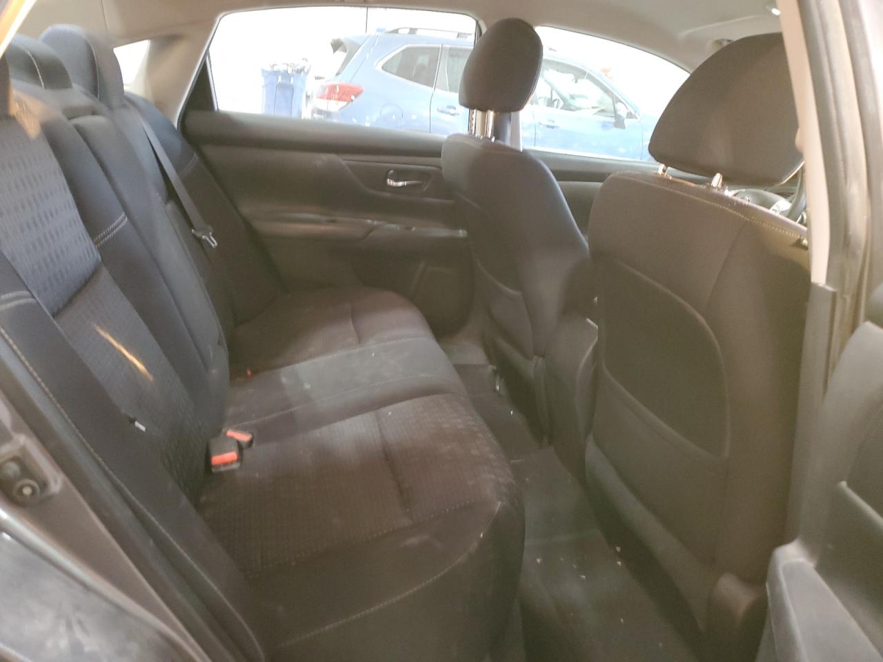 2016 Nissan Altima - Image 10