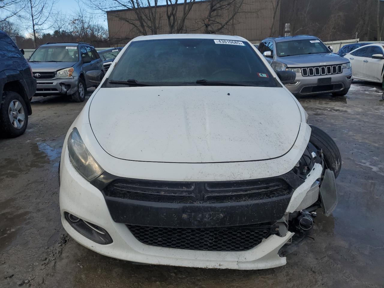 2015 Dodge Dart - Image 5