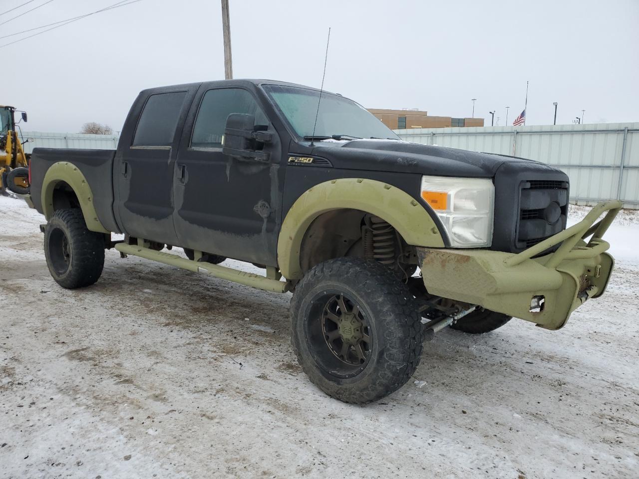 2011 Ford F250 - Image 4