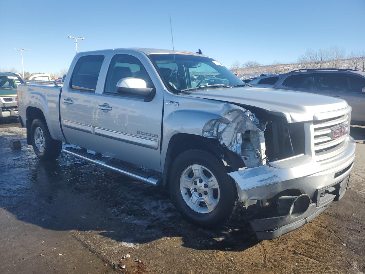 2013 GMC Sierra - Image 4