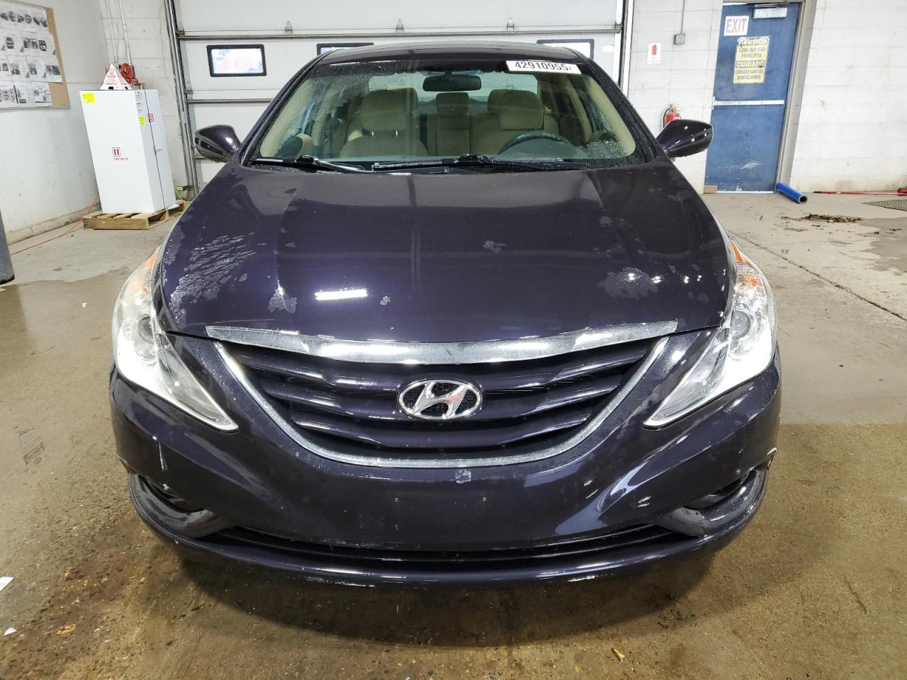2011 Hyundai Sonata - Image 5