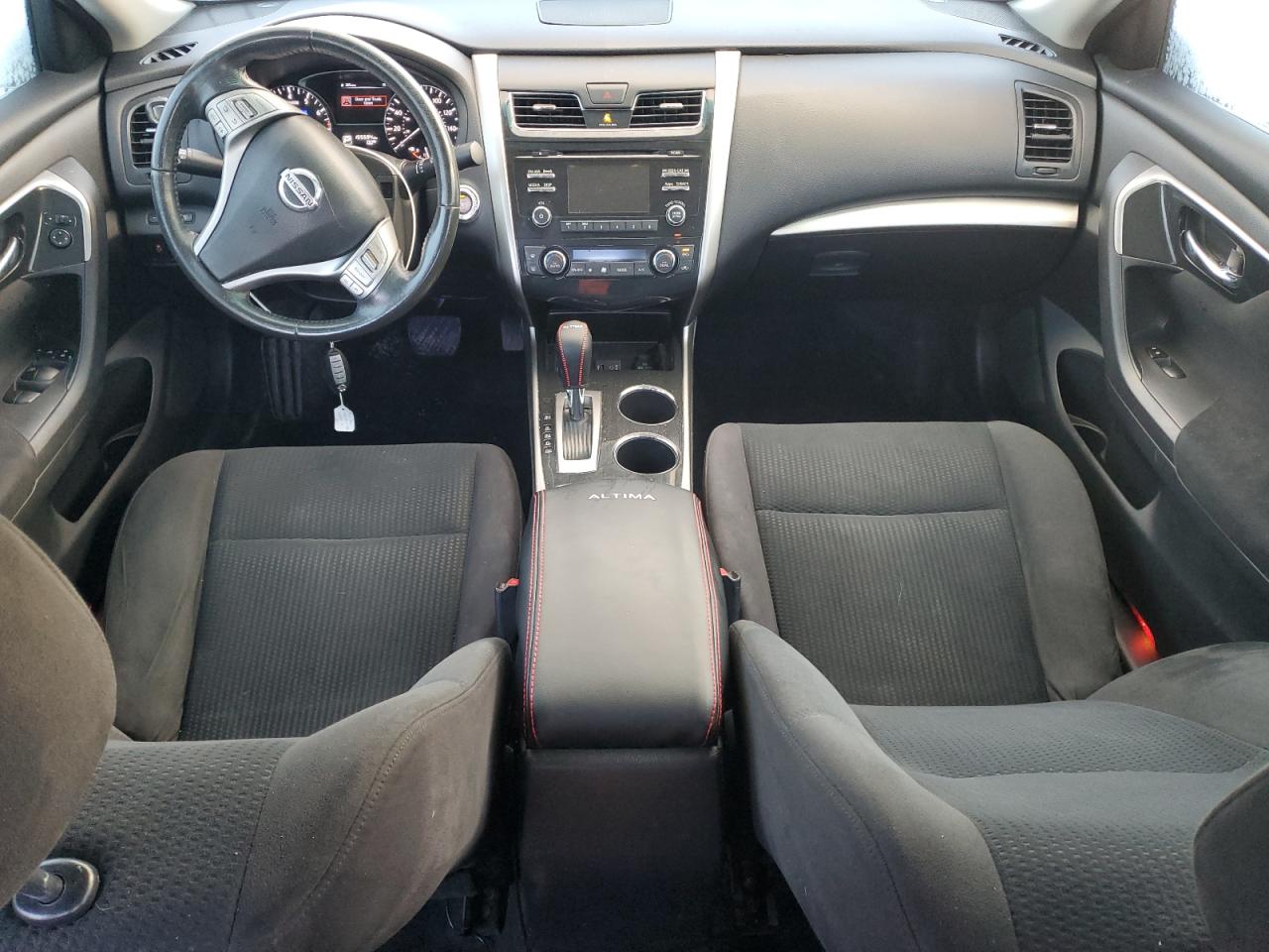 2014 Nissan Altima - Image 8