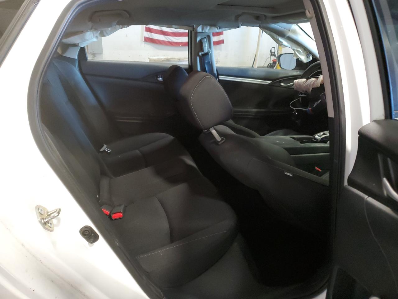 2016 Honda Civic - Image 10