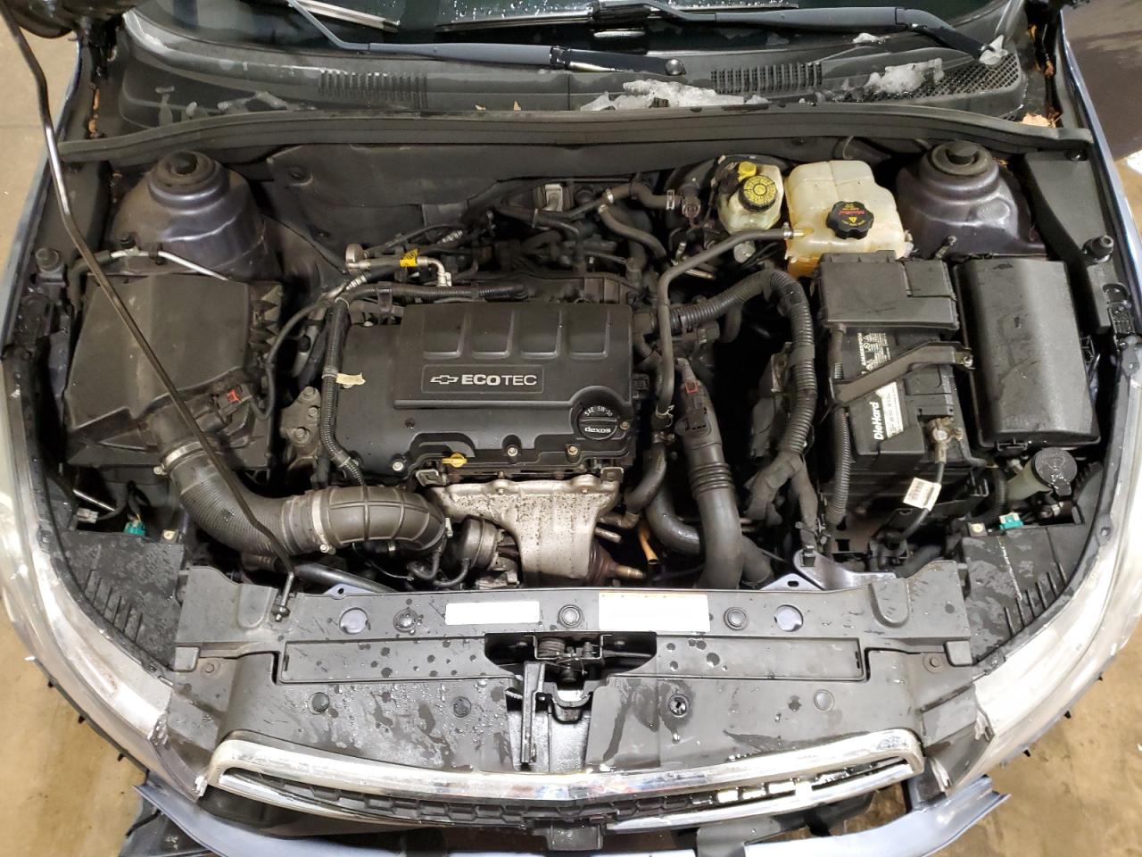 2014 Chevrolet Cruze - Image 11