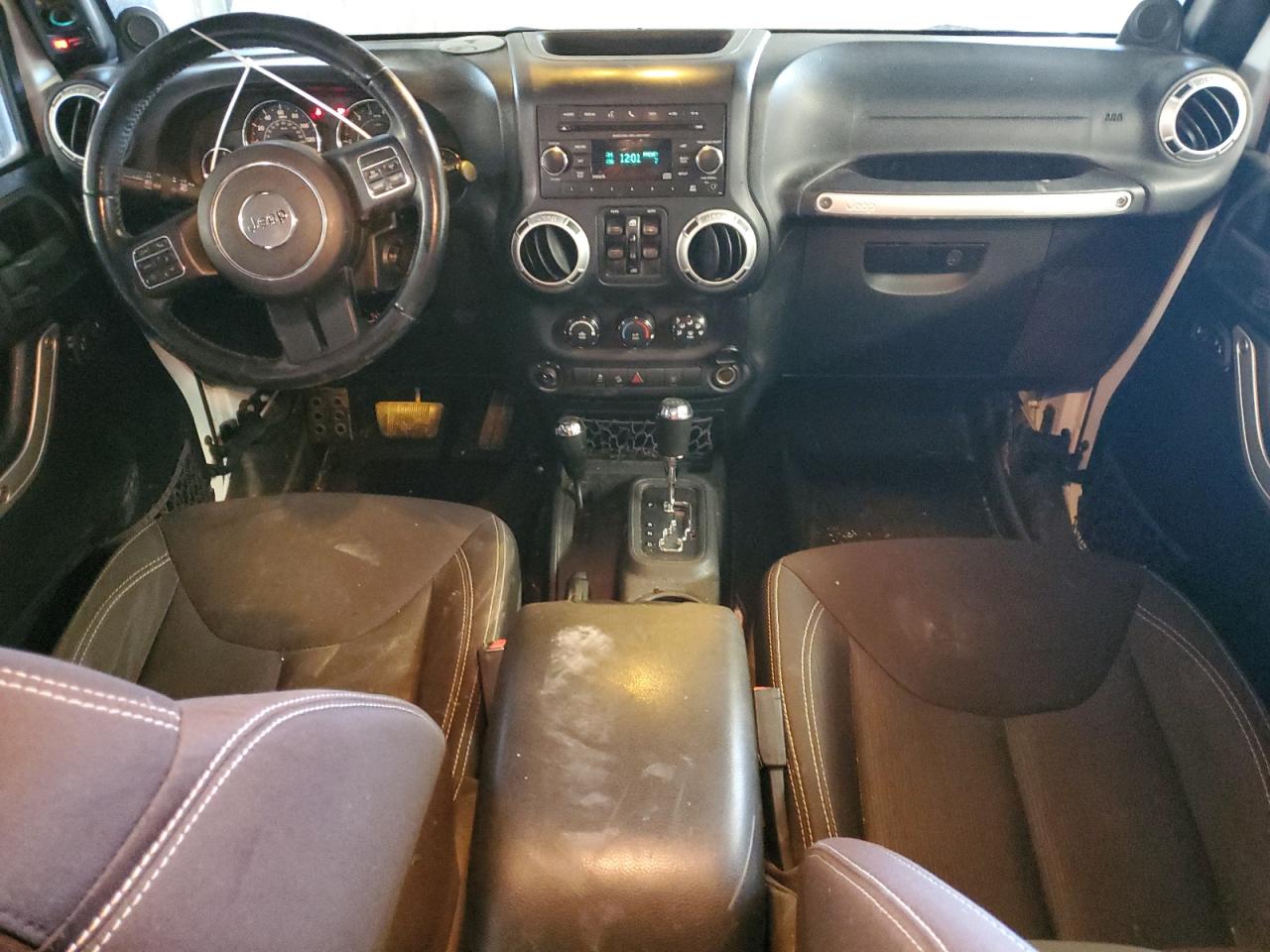 2014 Jeep Wrangler - Image 8