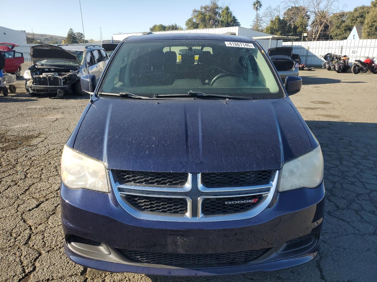 2014 Dodge Caravan - Image 5
