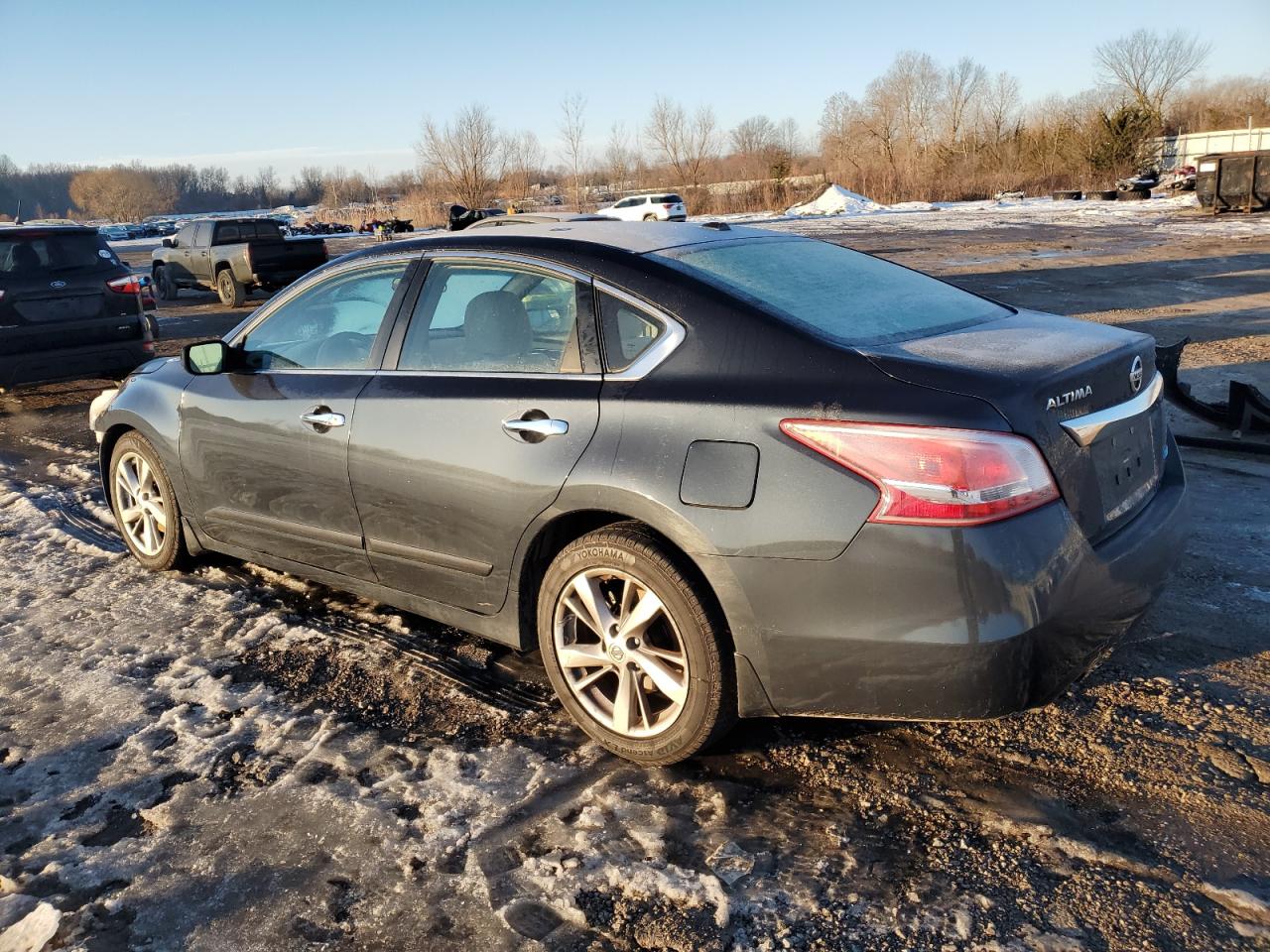 2013 Nissan Altima - Image 2