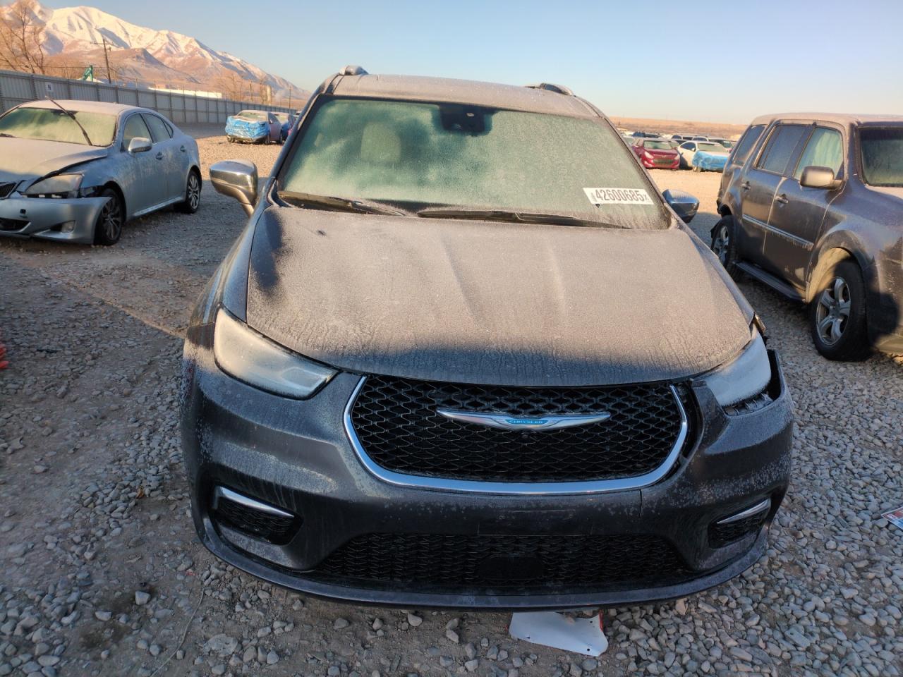 2021 Chrysler Pacifica Hybrid Limited VIN: 2C4RC1S79MR563199 Lot: 42600685