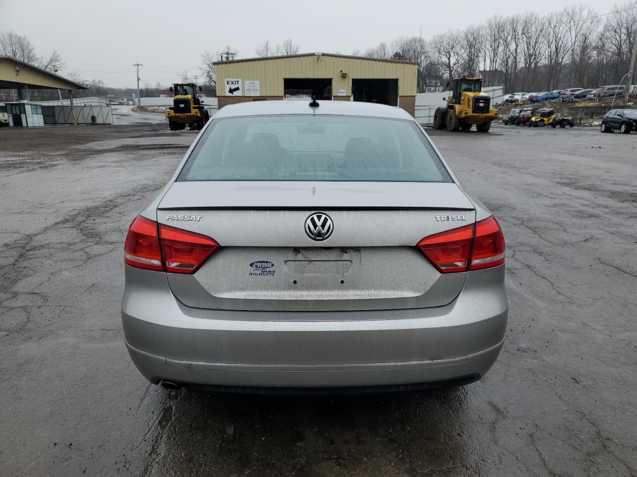 2014 Volkswagen Passat - Image 6