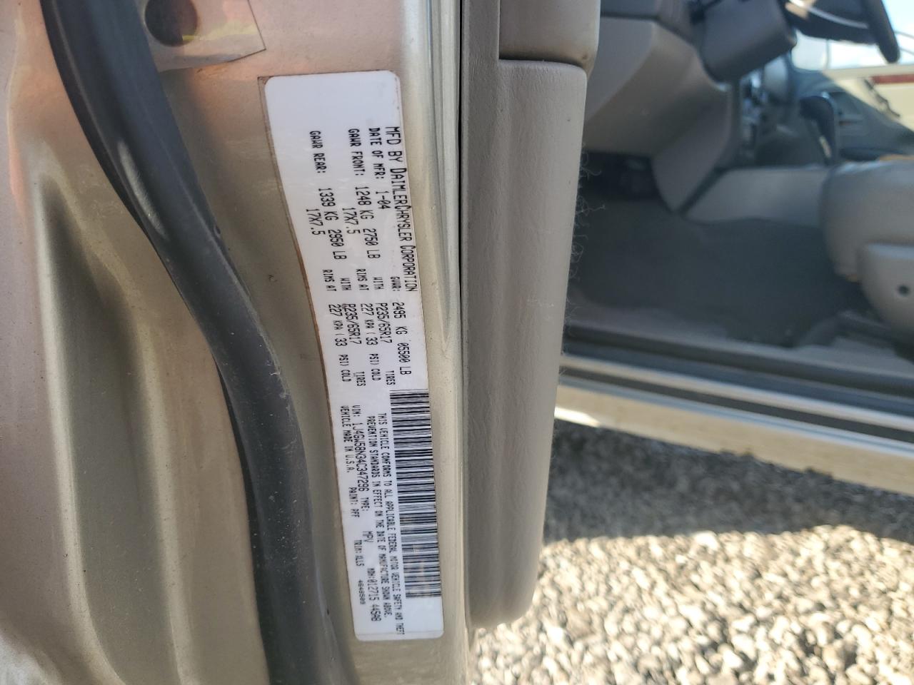 2004 Jeep Grand Cherokee - Image 12