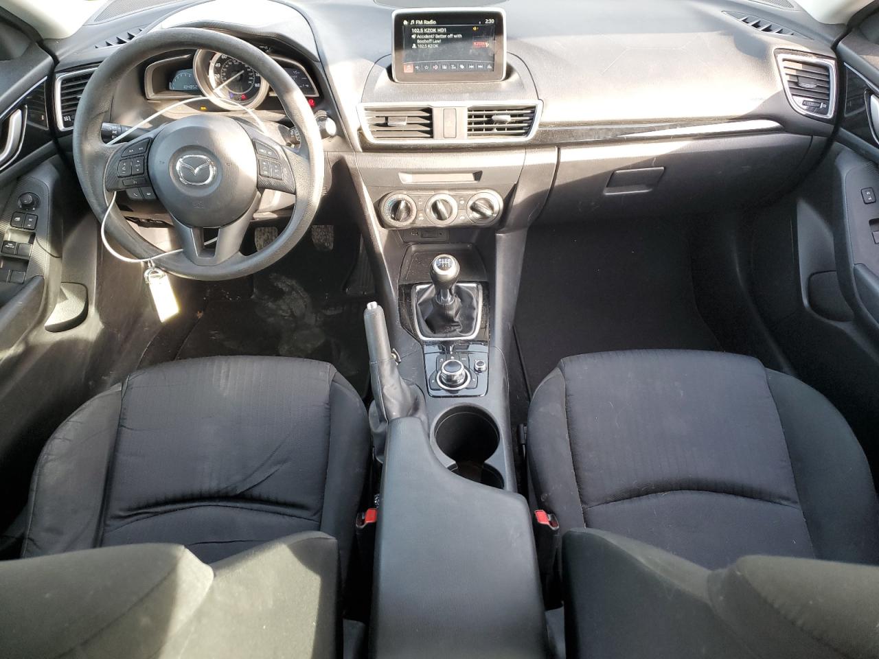 2015 Mazda 3 - Image 8