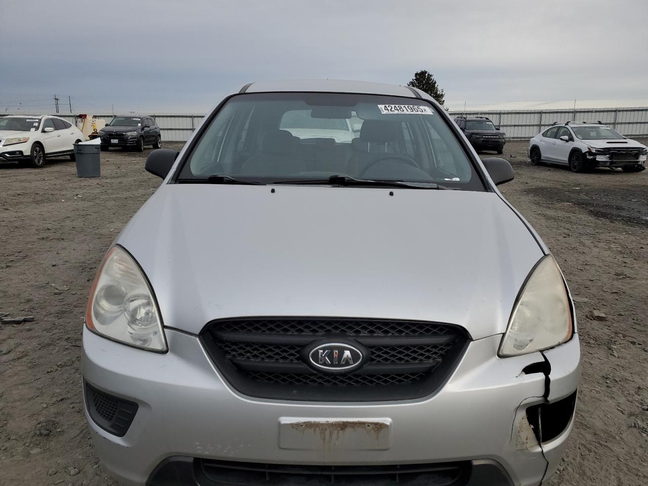 2007 Kia Rondo - Image 5