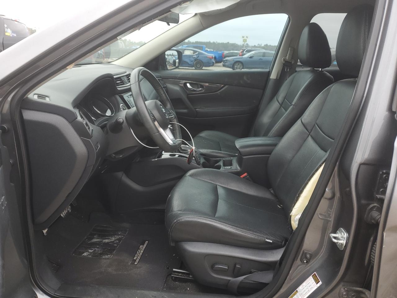 2018 Nissan Rogue - Image 7
