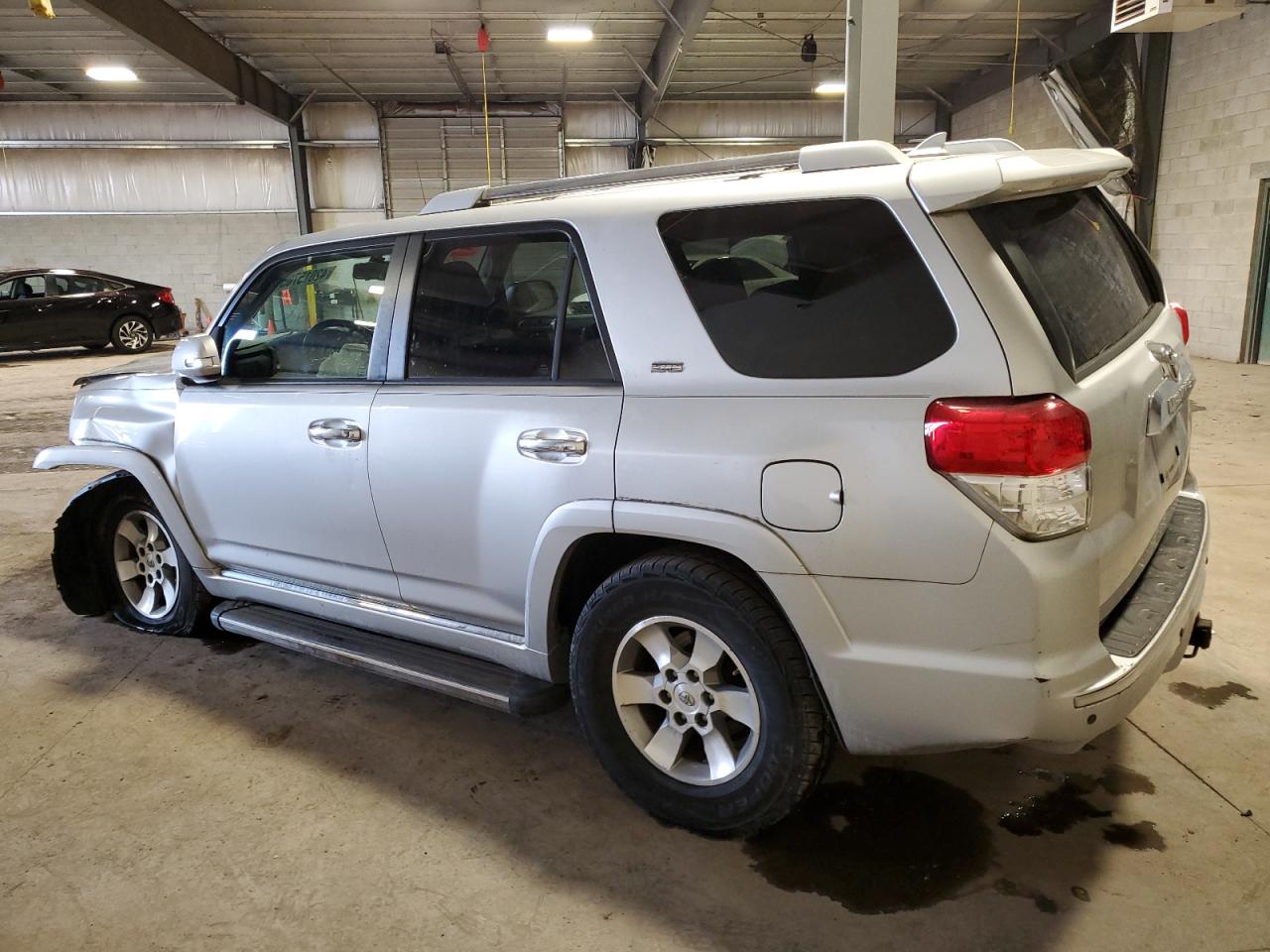 2011 Toyota 4Runner - Image 2