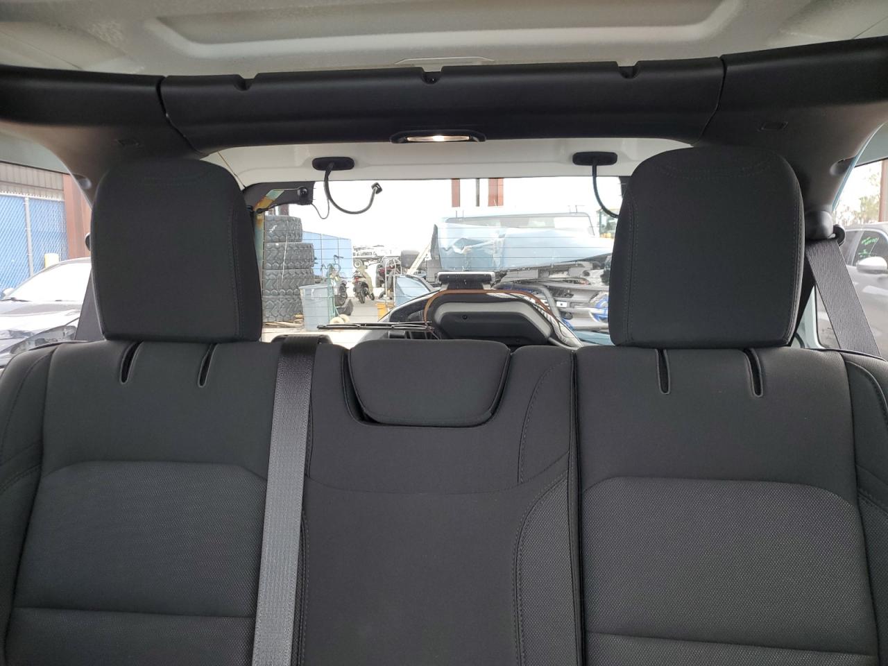 2019 Jeep Wrangler - Image 10