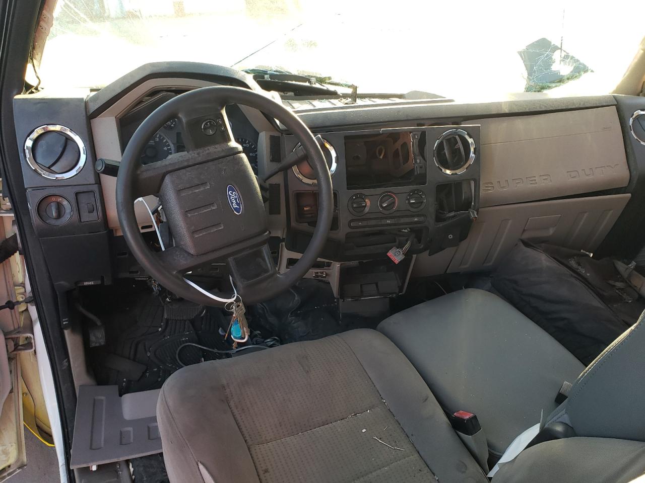 2008 Ford F350 - Image 8