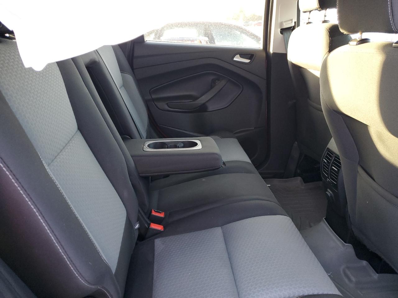 2017 Ford Escape - Image 11
