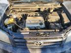 2004 Toyota Highlander Base продається в Walton, KY - Front End