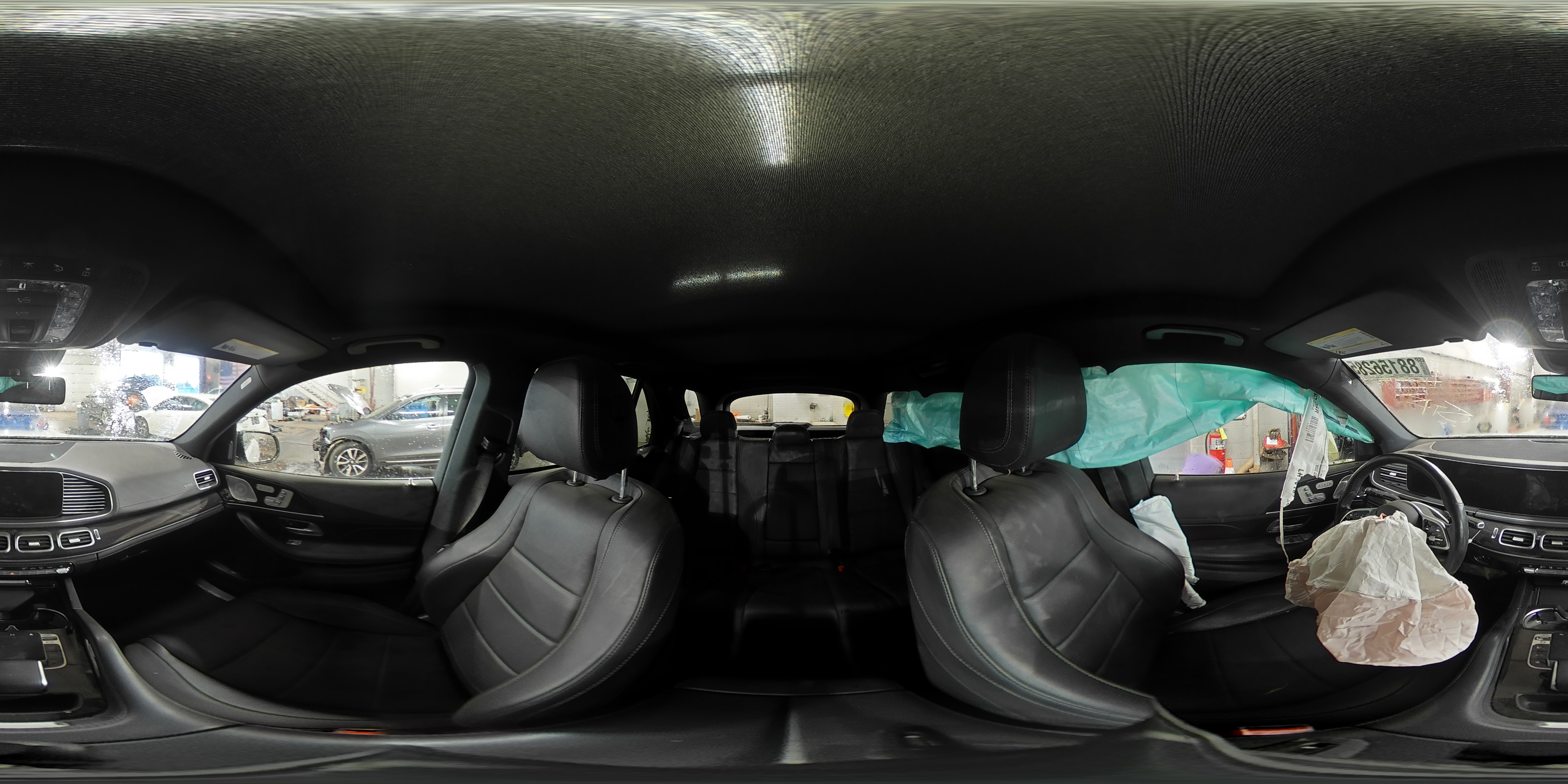 2020 Mercedes-Benz GLE - Image 16