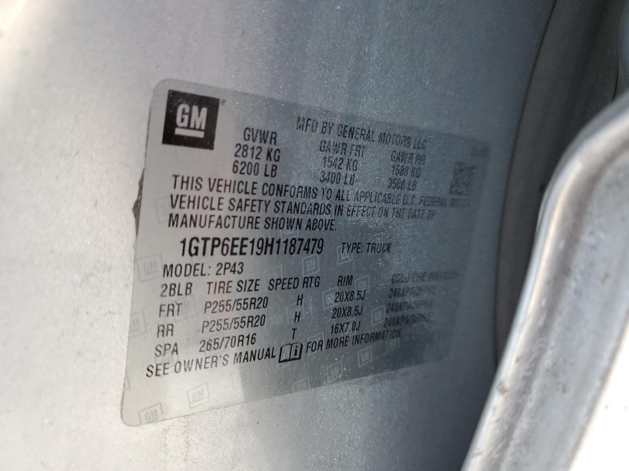 2017 GMC Canyon - Image 12
