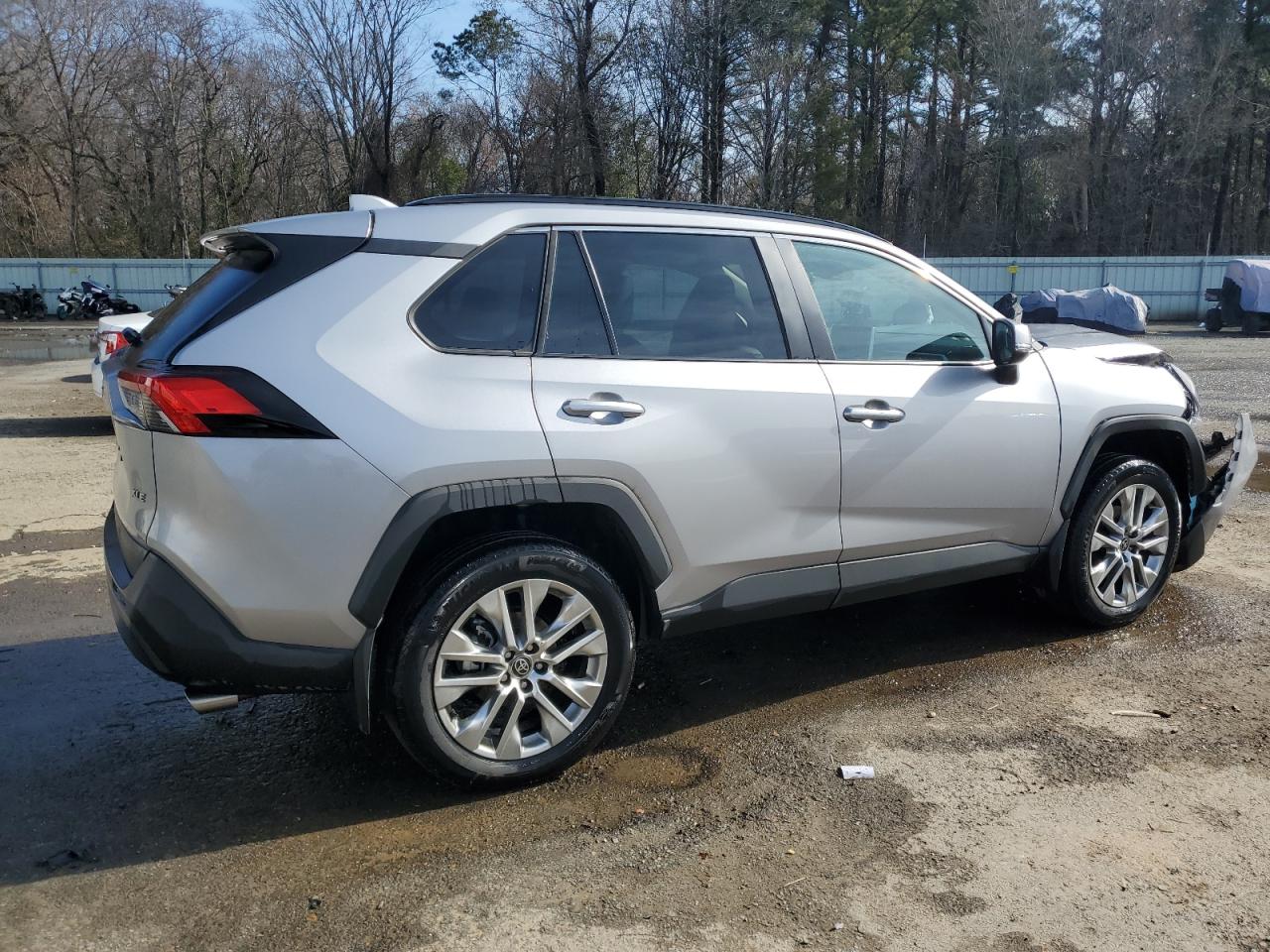 2024 Toyota RAV 4 - Image 3