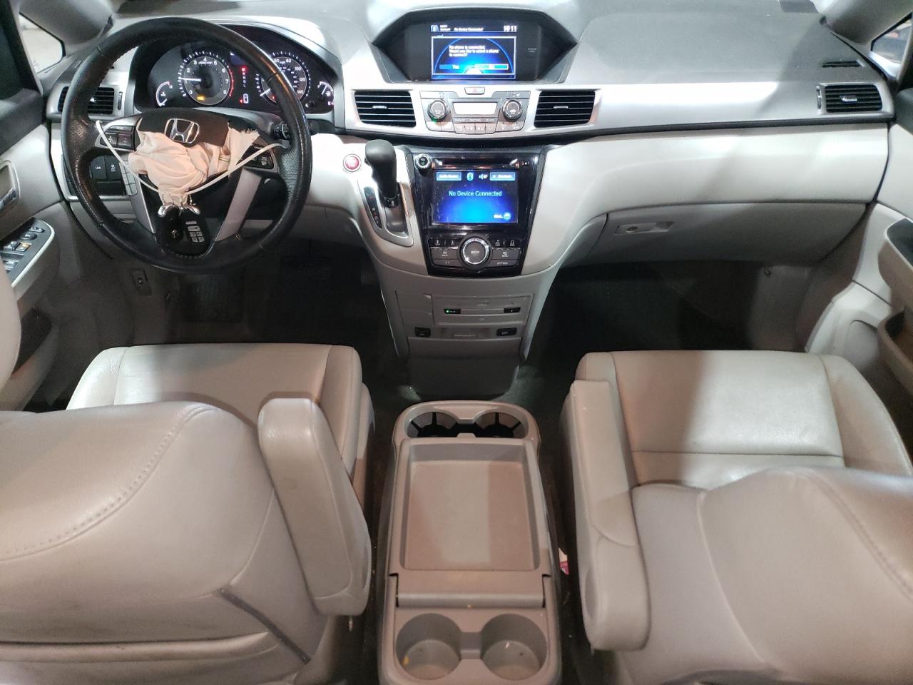 2016 Honda Odyssey - Image 8