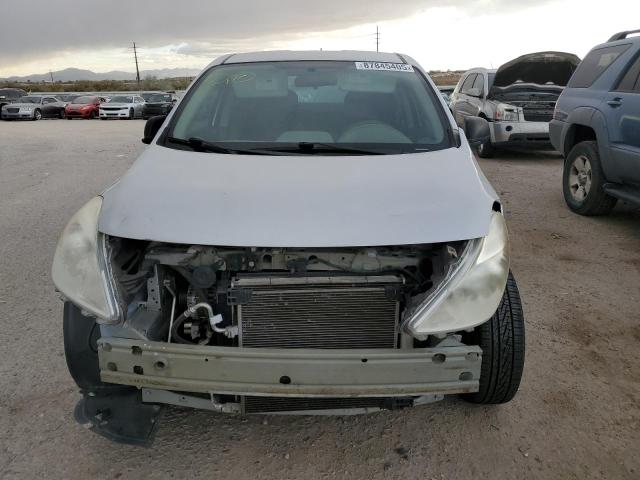  NISSAN VERSA 2013 Silver