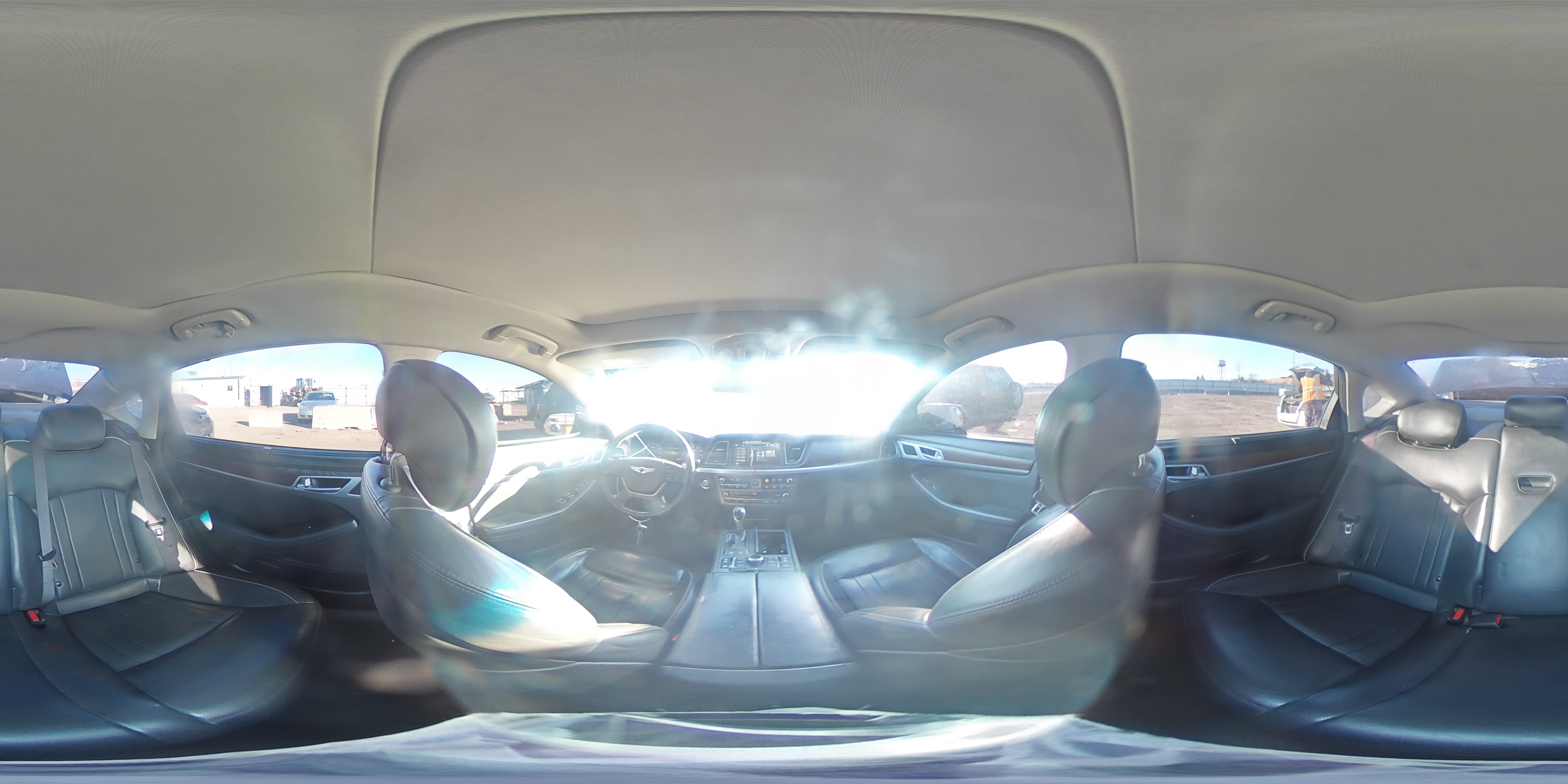 2016 Hyundai Genesis - Image 13