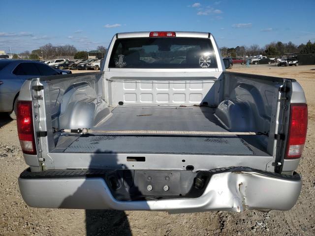  RAM 1500 2019 Srebrny