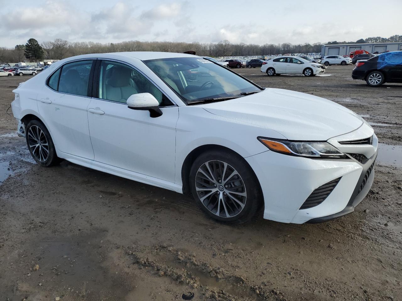 2020 Toyota Camry - Image 4
