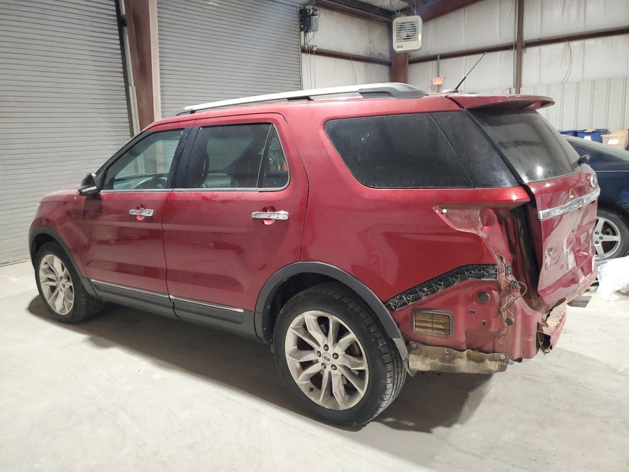 2013 Ford Explorer - Image 2