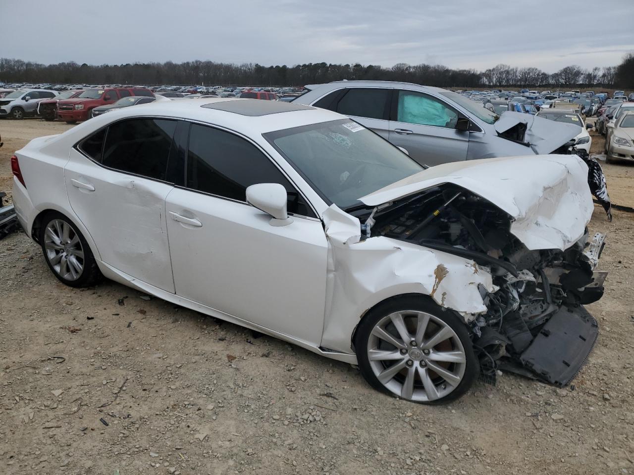 2016 Lexus IS - Image 4