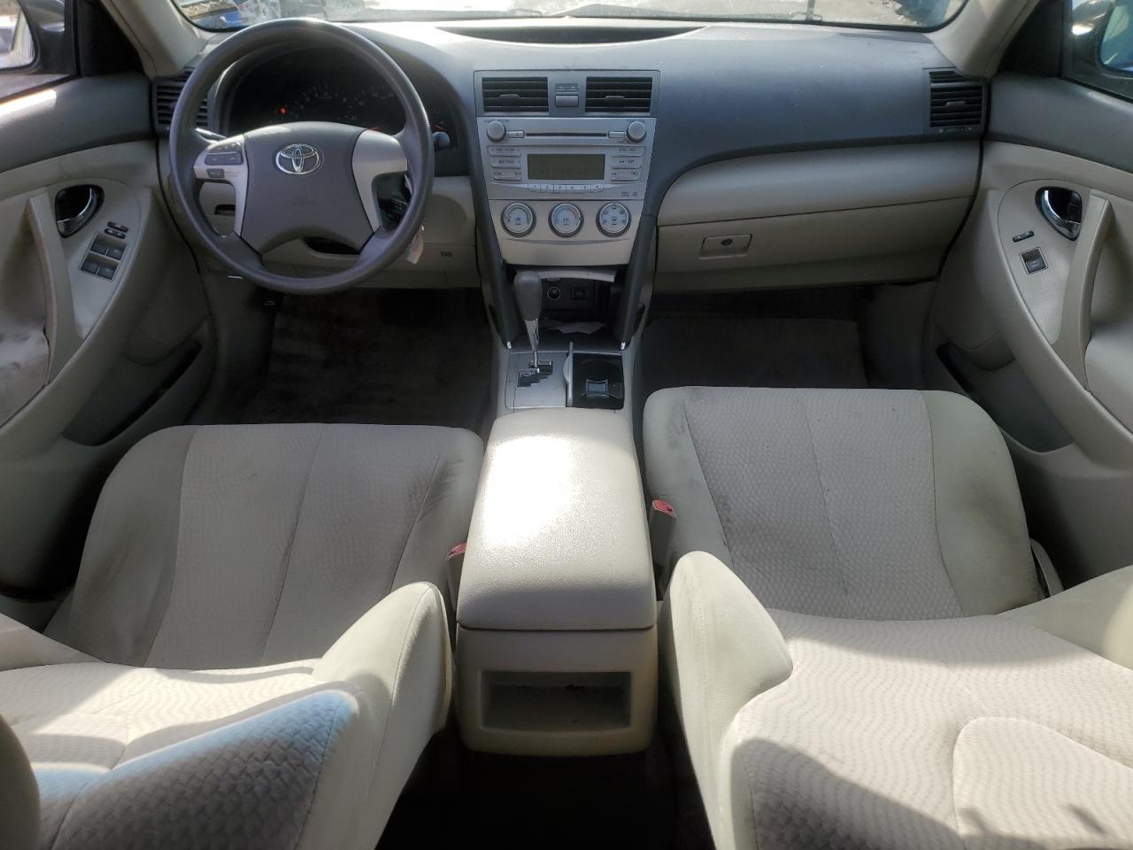2010 Toyota Camry - Image 8