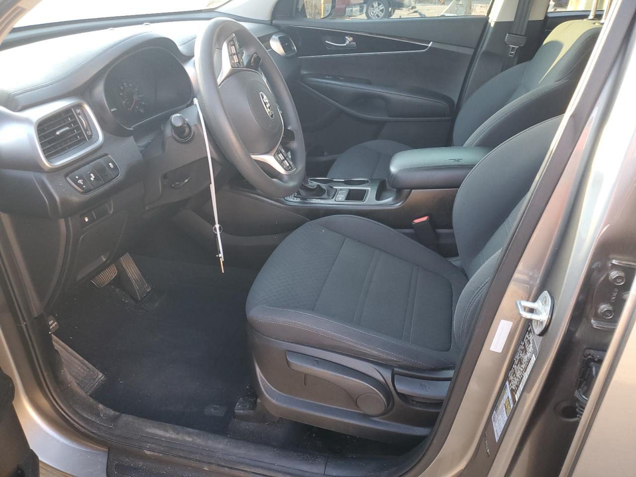 2019 Kia Sorento - Image 7