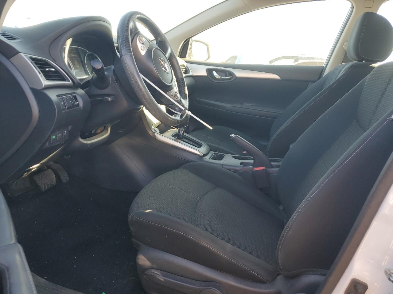 2018 Nissan Sentra - Image 7