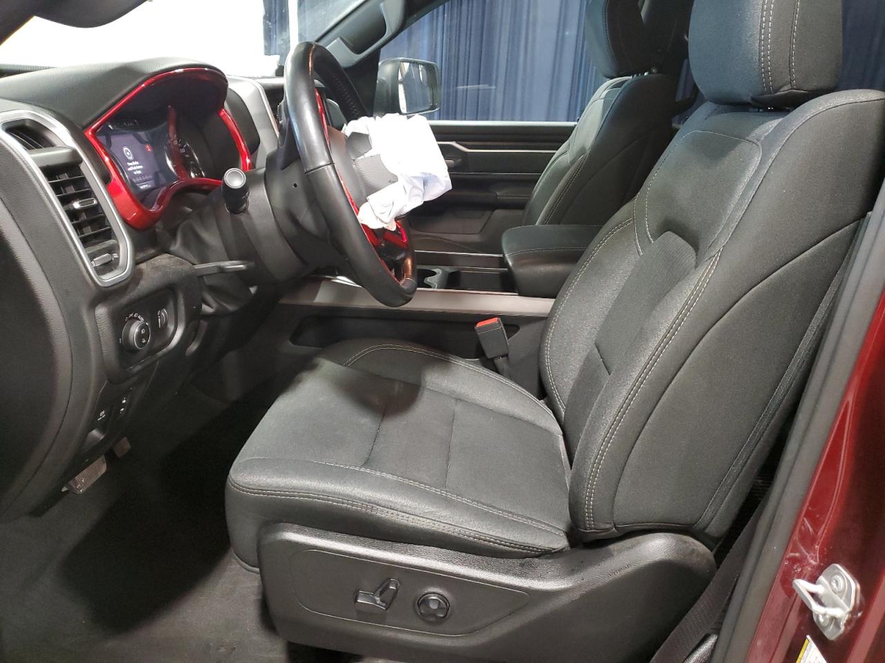 2020 RAM 1500 - Image 7