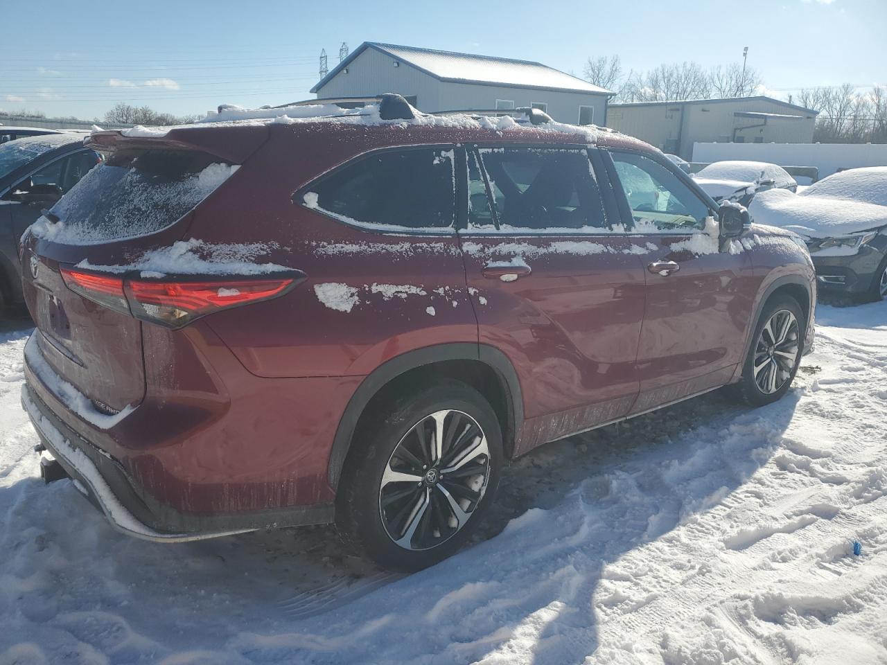 2021 Toyota Highlander - Image 3
