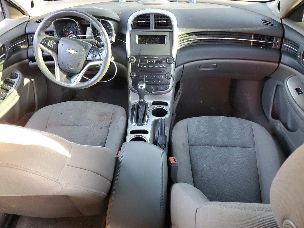 2015 Chevrolet Malibu - Image 8
