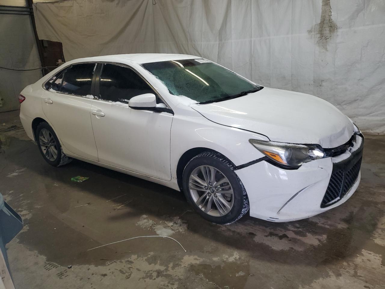 2015 Toyota Camry - Image 4