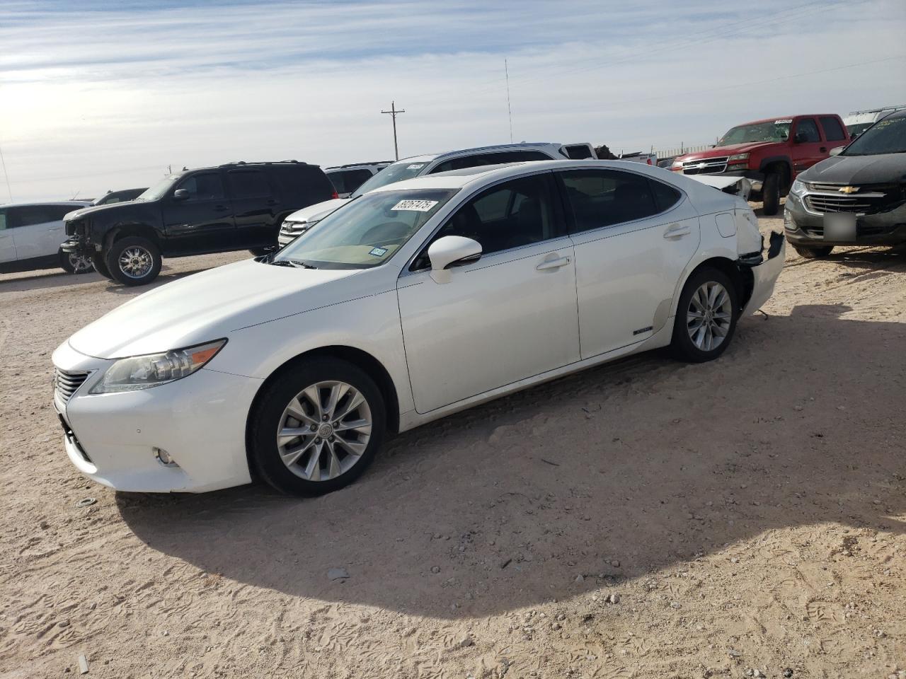 2015 Lexus ES - Image 1