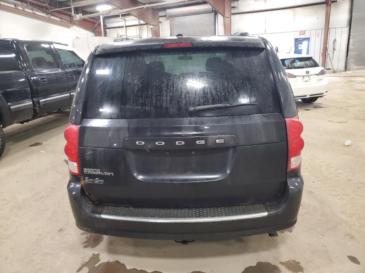 2012 Dodge Caravan - Image 6