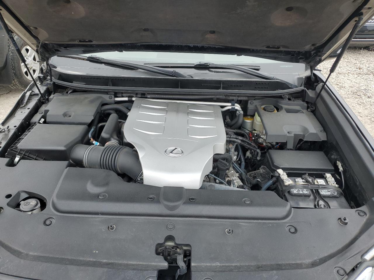 2016 Lexus GX - Image 12