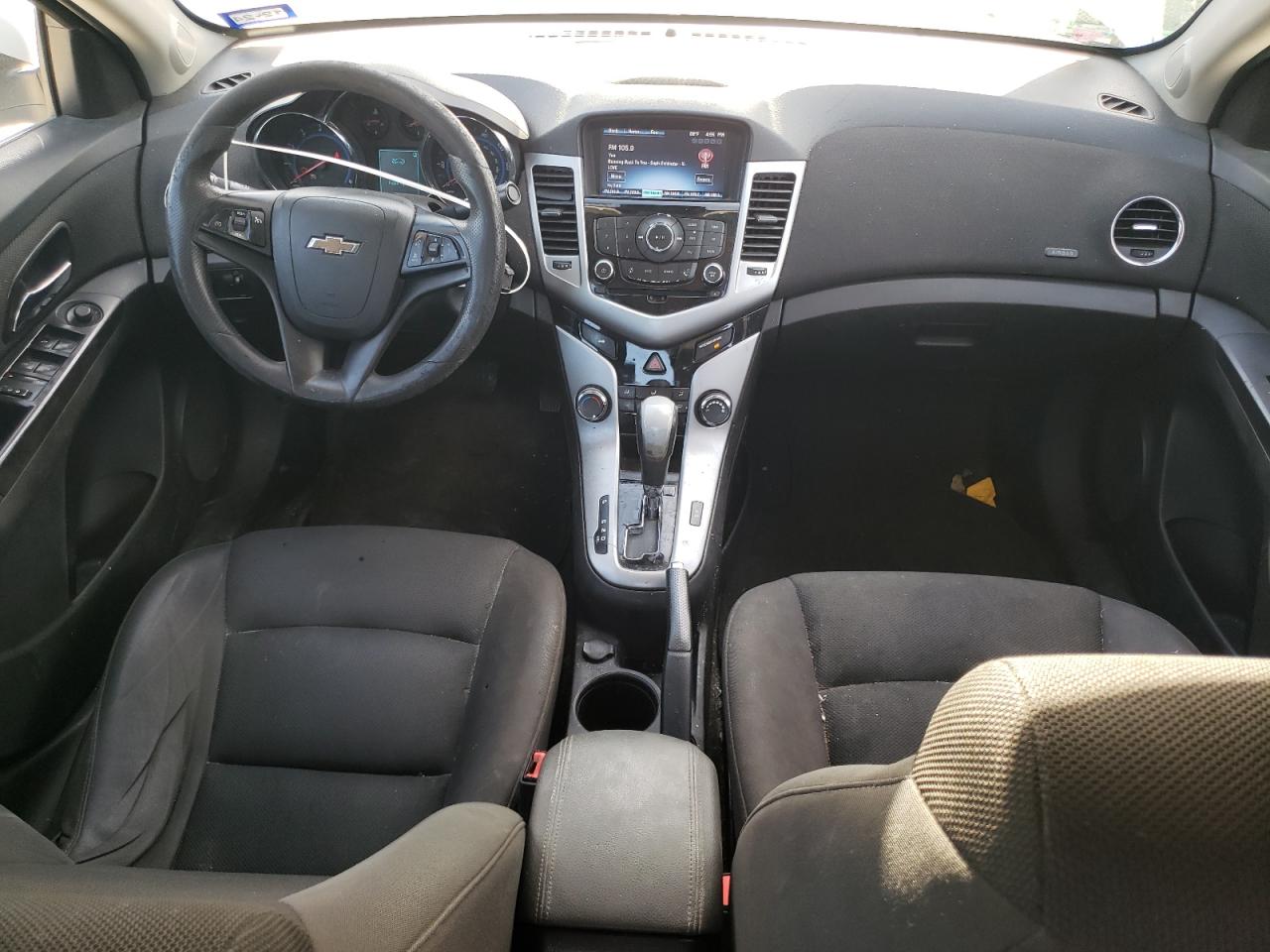 2015 Chevrolet Cruze - Image 8