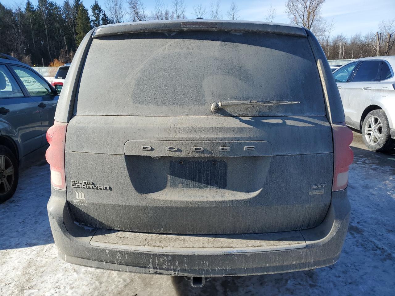 2018 Dodge Caravan - Image 6